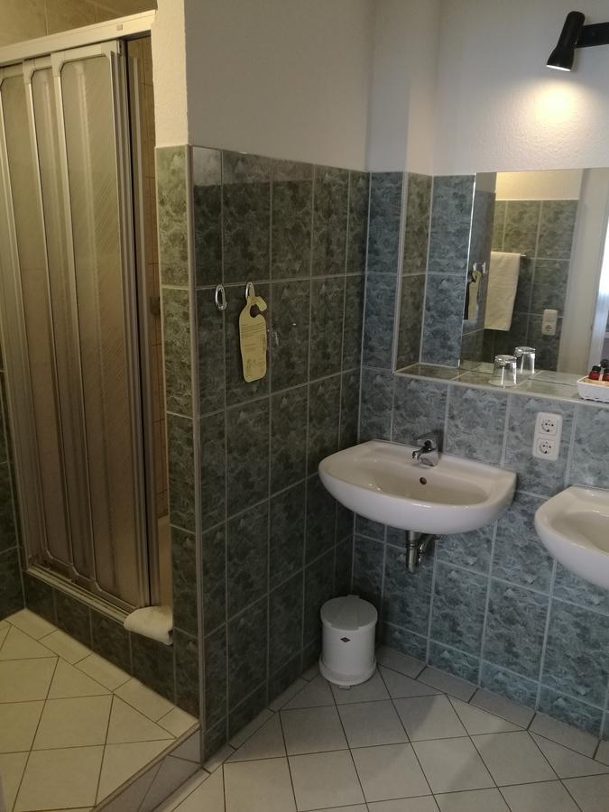 Hotel Buetzower Hof المظهر الخارجي الصورة