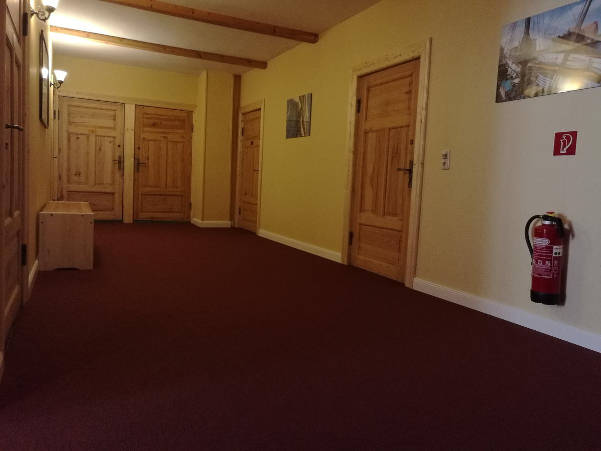 Hotel Buetzower Hof المظهر الخارجي الصورة